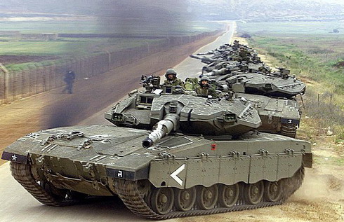 В воинской части под Одессой можно запросто арендовать танк и пострелять с пулемета. Фото - pointclub.ru