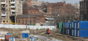 Вместо котлована на Пушкинской скоро будет красоваться 8-этажное здание