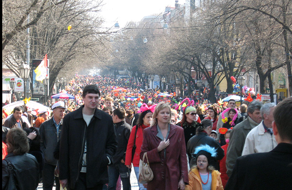Из-за праздничного шествия дороги в центре Одессы перекроют. Фото - ru.wikipedia.org