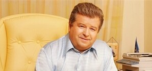 Поплавского погубила музыка – самый поющий ректор оказался в больнице