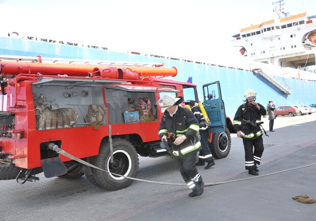 В порту прошли учения.Фото - port.odessa.ua