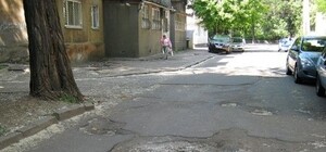 Летом в Одессе возьмутся за ремонт межквартальных проездов