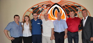 Сборная Франции уехала из Донецка со словами: До скорой встречи!