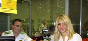 Как Шакира в Донецке паспортный контроль проходила: без ВИП-замашек, с простым народом 