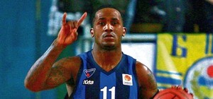 Бывший защитник 