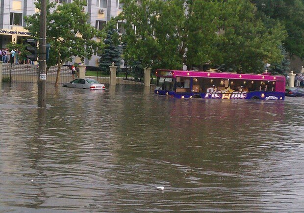 Одессу затопило. Фото - Юрий Турбовец