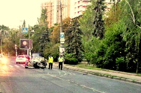Виновник аварии отключил телефоны. Фото с сайта: 048.ua.