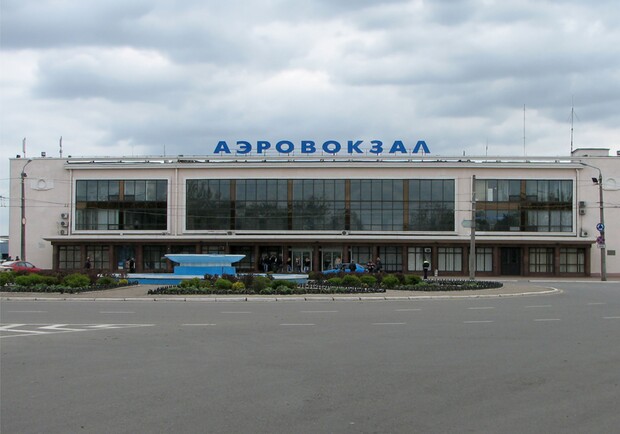 Новый терминал аэропорта должен быть сдан до Евро-2015.
Фото - astek.od.ua