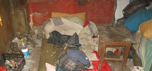 Ел из собачьей миски, спал вместе с курами. Донецкого мужчину держали в рабстве