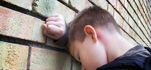 Шокирующая история: 7-летний мальчик сбежал из больницы под Одессой к распутной мамаше