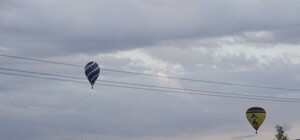 Над Крымом зависли десятки аэростатов