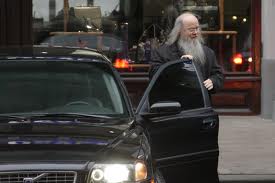 Права священника по КЗОТу: отпуск бери, а о зарплатах и пенсиях забудь