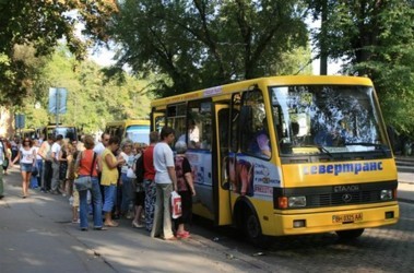 В Одессе планируют поднять стоимость проезда в маршрутках. Фото - segodnya.ua