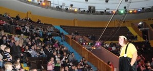 В Запорожье приехал самый большой клоун России