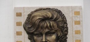 Сегодня в Харькове увековечили память Людмилы Гурченко