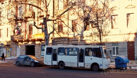 Госавтоинспекция пока не дала официальной версии происшествия. Фото: «Думская.net».
