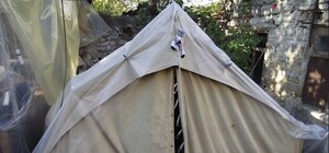 Беременная крымчанка, жившая в палатке у сгоревшего дома, попала в больницу с угрозой потери ребенка