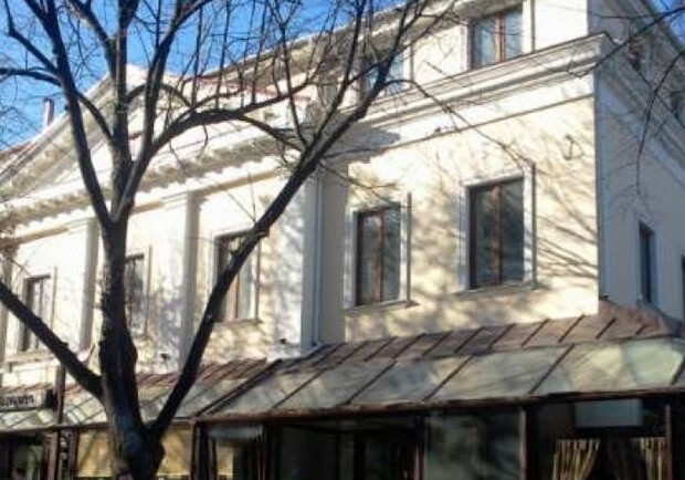 В Одессе выставили на продажу один из самых старых домов. Фото - odessa.od.slando.ua