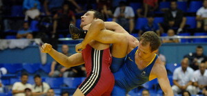 В Киеве пройдет Международный турнир по вольной борьбе среди мужчин и женщин