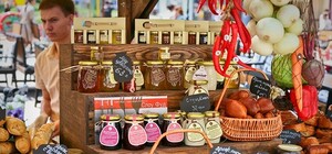 На главной улице Одессы 8 марта женщин будут угощать сладеньким