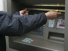В Шабо бандиты ограбили банкомат. Фото - korrespondent.net 