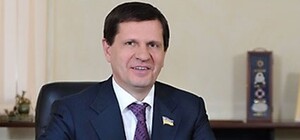 Костусев поздравил одесситок с 8 марта через Facebook