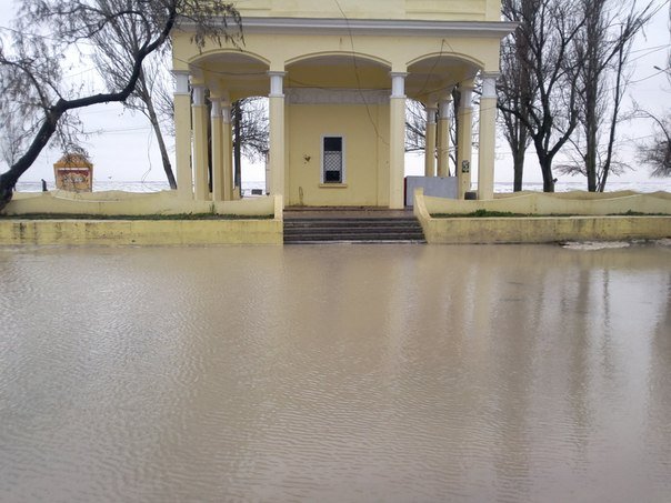 Так выглядела затопленная Лузановка. Фото с сайта: vk.com/taki_da_odessa.
