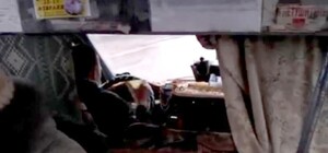 В Луганске водители маршруток так напуганы властями, что пьют чай за рулем