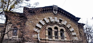 Здание, бывшее архитектурной гордостью Одессы, выставлено на продажу