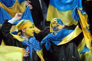 О футбольных болельщиках позаботились одесские власти. Фото: www.bagnet.org.