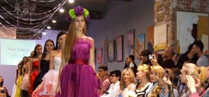 Odessa Fashion Day: одежда для беременных и темнокожая модель в свадебном платье
