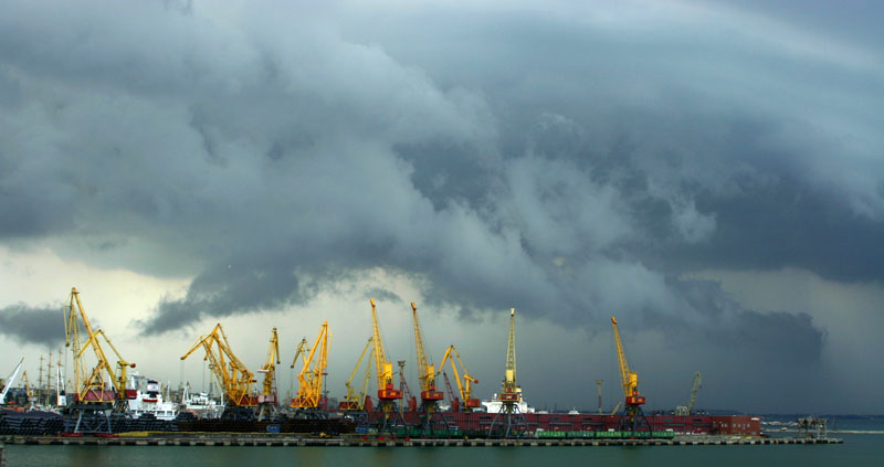 Одессе снова прогнозируют непогоду. Фото - Oleksandr Katrusha