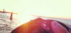 Ежедневный обзор соцсетей: космическая Барби, исчезновение Утесова и кровать на пляже