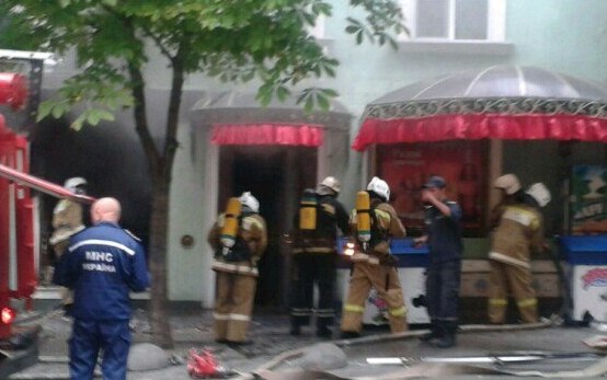В центре Одессы горело кафе. Фото - Asya Vesna