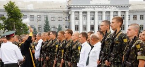 Почти полторы тысячи молодых офицеров приняли присягу в Харькове