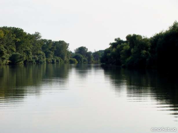 Река Турунчук на участке возле Троицкого. Фото с сайта: belyaevka.od.slando.ua.