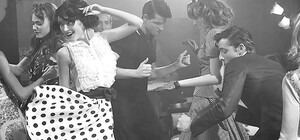 Бабушка под это целовалась: слушай подборку ретро-песен от Vgorode