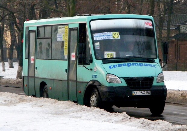 Автобус меняет маршрут. Фото с сайта: fotobus.msk.ru.