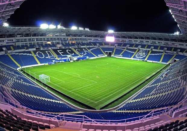 На стадионе освободились места. Фото с сайта: forum.norma4.net.ua.