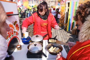 Завтра на площади Свободы откроют Масленичный городок