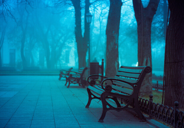 В городе держится туман. Фото - Наталия Панкова
