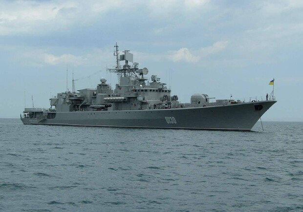 Среди них, возможно, и флагман ВМС Украины "Гетьман Сагайдачный". Фото - korabley.net