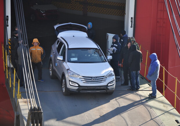 Машины прибыли в Одессу. Фото - port.odessa.ua