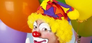 Парад клоунов, стиляг и театральных постановок - афиша на выходные