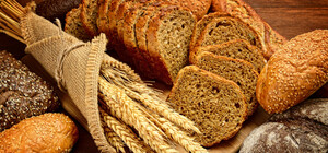 Снова виноват курс доллара: в Киеве подорожал хлеб