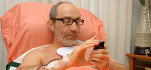 Кернес рассказал, что до него никому нет дела, а его врач – почему боялся выйти из самолета в Харькове