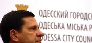 Новый мэр Одессы в пролете: Костусев забрал себе орденскую цепь