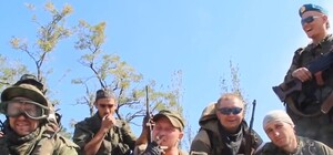 Российские военные в аэропорту Луганска обещают 