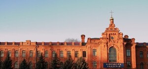 В Одессе курсанты Военной академии повязали опасных преступников