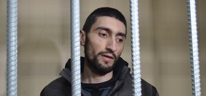 Топаз объявил голодовку из-за плесени на стенах в камере СИЗО